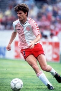 1986 World Cup Finals, Neza, Mexico, 4th June, 1986, Denmark 1 v Scotland 0, Denmark's Michael Laudrup on the ball  (Photo by Bob Thomas/Getty Images)