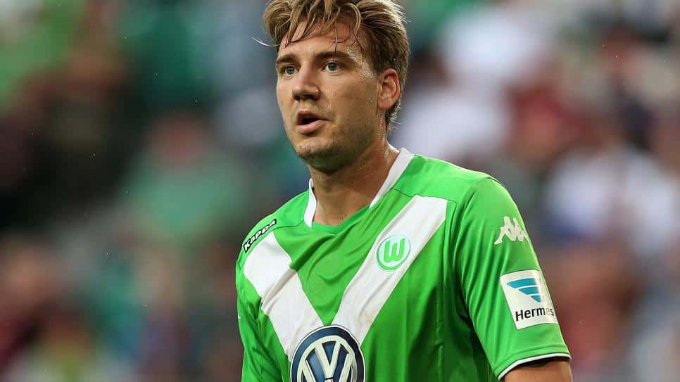 Bendtner bliver i Wolfsburg