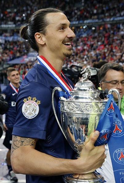 PARIS, FRANCE - MAY 30: Zlatan Ibrahimovic of PSG celebrates the victory after the French Cup Final between Paris Saint-Germain (PSG) and AJ Auxerre at Stade de France on May 30, 2015 in Saint-Denis nearby Paris, France. (Photo by Jean Catuffe/Getty Images)
