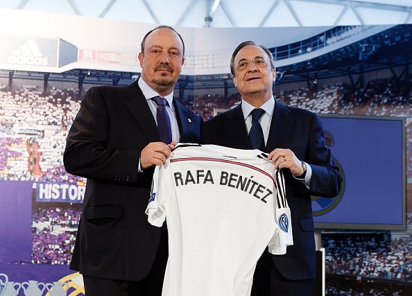 MADRID, SPAIN - JUNE 03: Rafael Benitez (L) pose with president Florentino Perez during his official unveiling as the new Real Madrid manager at Estadio Santiago Bernabeu on June 3, 2015 in Madrid, Spain. (Photo by Angel Martinez/Real Madrid via Getty Images)