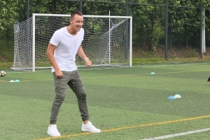 GUANGZHOU, CHINA - JUNE 23:  (CHINA OUT) Chelsea captain John Terry shows at R&F Soccer School for instruction  as part of a promotional tour on June 23, 2015 in Guangzhou, Guangdong Province of China.  (Photo by ChinaFotoPress/ChinaFotoPress via Getty Images)