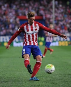 MADRID, SPAIN - SEPTEMBER 22: Fernando Torres of Club Atletico de Madrid in action during the La Liga match between Atletico de Madrid and Getafe at Vicente Calderon Stadium on September 22, 2015 in Madrid, Spain. (Photo by Denis Doyle/Getty Images)