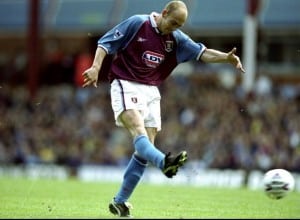 10 Apr 1999: Mark Draper of Aston Villa takes a strike at goal during the FA Carling Premiership match against Southampton played at Villa Park in Birmingham, England. The match finished in a 3-0 win for Aston Villa. Mandatory Credit: Shaun Botterill/Allsport