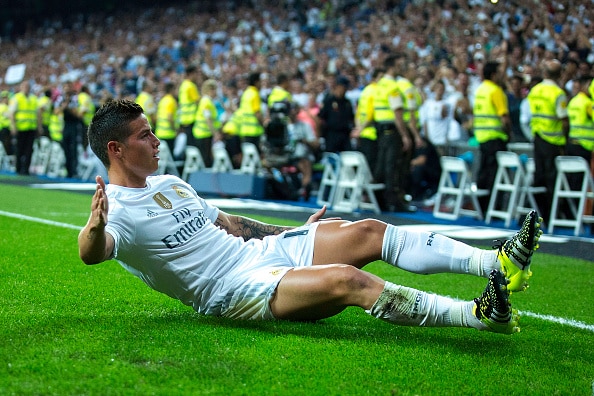 MADRID, SPAIN - AUGUST 29: James Rodriguez of Real Madrid CF celebrates scoring their fourth goal during the La Liga match between Real Madrid CF and Real Betis Balompie at Estadio Santiago Bernabeu on August 29, 2015 in Madrid, Spain.  (Photo by Gonzalo Arroyo Moreno/Getty Images)