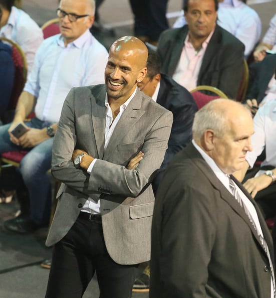 BUENOS AIRES, ARGENTINA - DECEMBER 03: Juan Sebastian Veron, president of Estudiantes de la Plata smiles during Argentine Football Association (AFA) presidential elections at Julio H. Grondona campus on December 03, 2015 in Buenos Aires. (Photo by Mariano Martino/LatinContent/Getty Images)