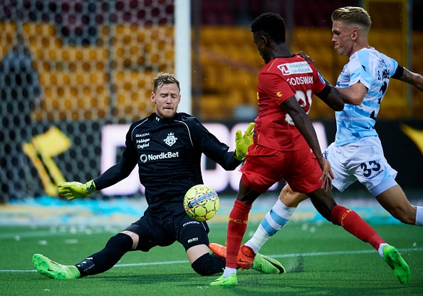Helsingør-målmand har lukket 27 mål ind i 13 kampe: – Jeg har snakket med ham